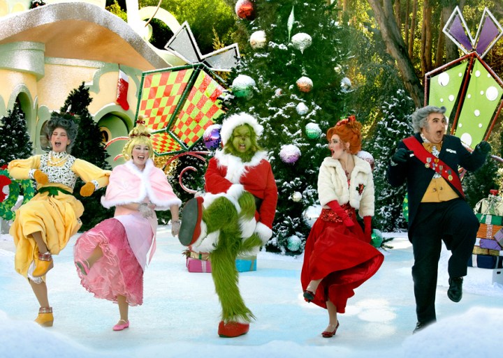 Universal Studios Hollywood Rings in the Holiday Season with GRINCHMAS, Merry Mischievous Minions and Delicious, All-New Hot Butterbeer, as Universal CityWalk Decks the Hall with Free Concerts and Special Appearances by Saint&nbsp;Nick